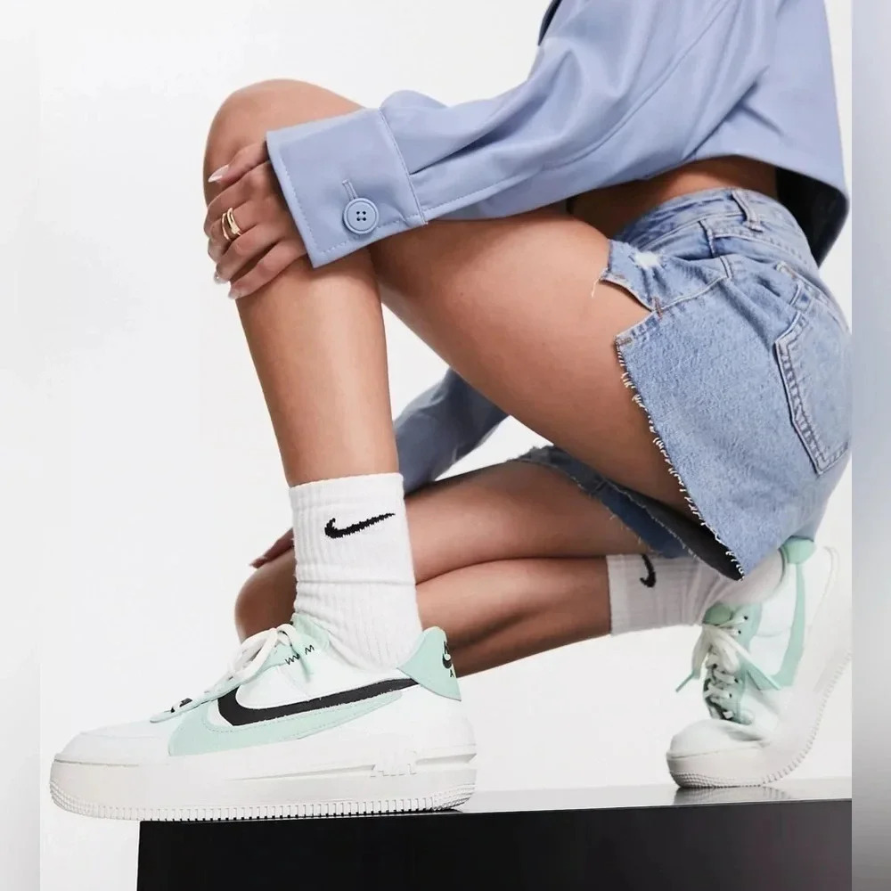 Nike Air Force 1 Low PLT.AF.ORM Sneakers Size 8 Barely Green Brown Mint Y2K